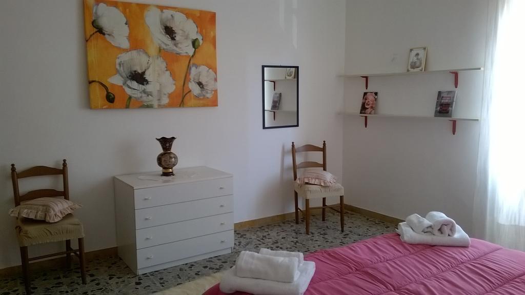 B&B Argentiera 12 Каляри Екстериор снимка