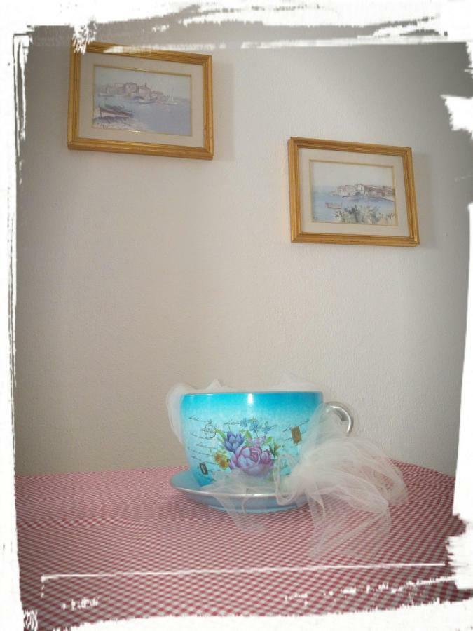 B&B Argentiera 12 Каляри Екстериор снимка